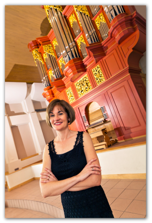 Kimberly Marshall, organist